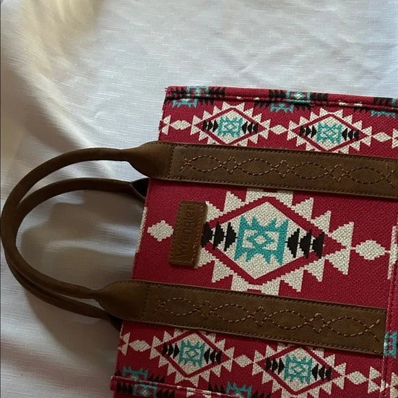 Wrangler Red and Brown Geometric Tote - Picture 6 of 7
